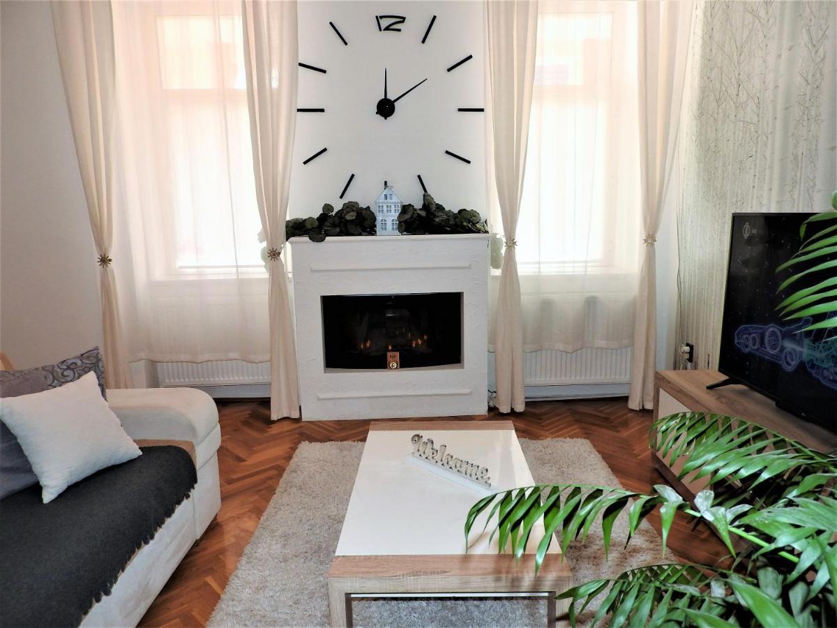 Lena Apartman - Erlau Exterior foto