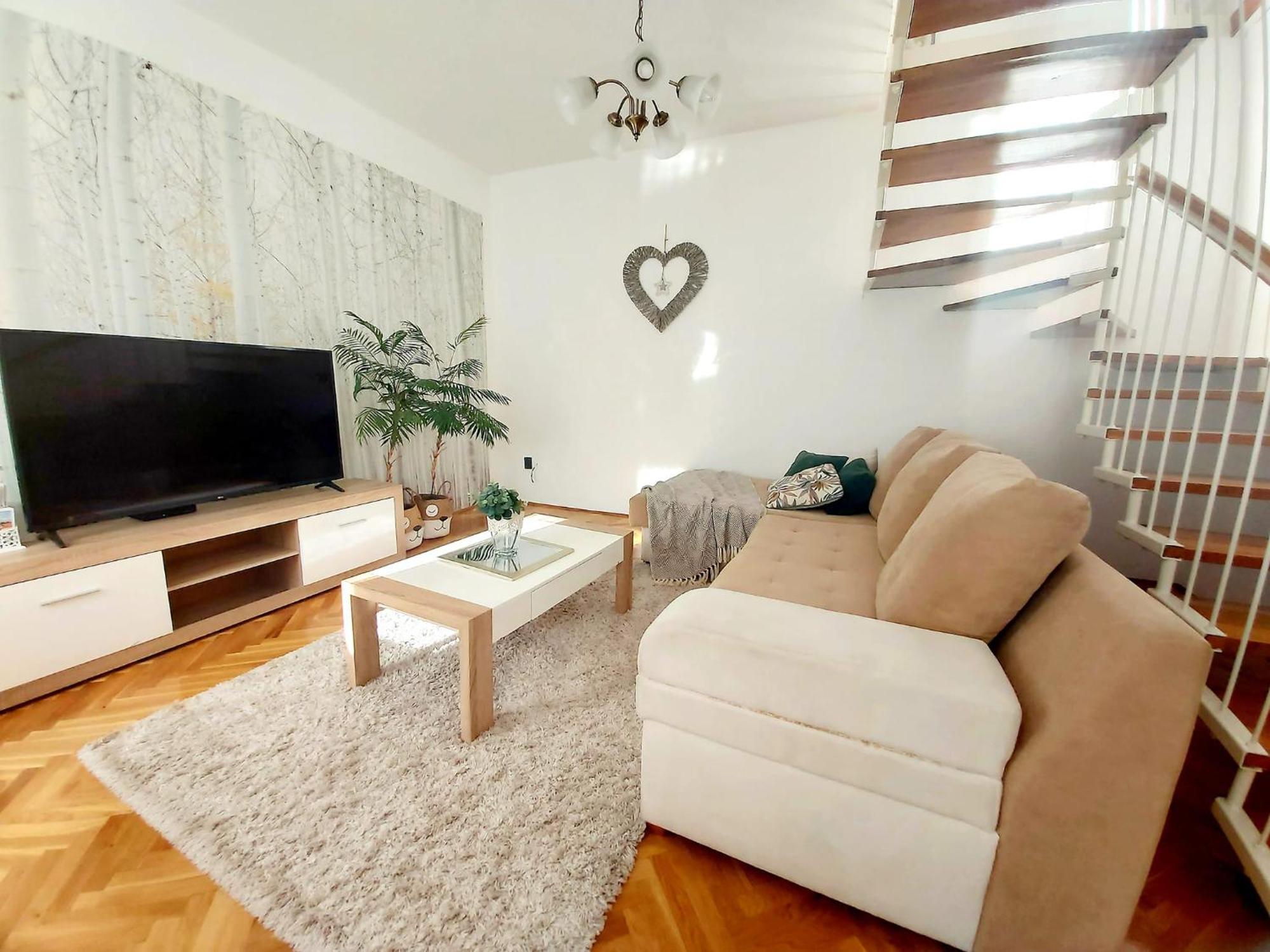 Lena Apartman - Erlau Exterior foto